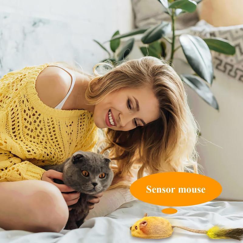 Interactive Cat Toys Mouse With LED Lights ForIndoor Cats USB Rechargeable Cat Mouse Toysfor Cats, Moving Automatic Chirping Squeakywith Feather Tail For All Breeds Cat Catnip Toys Forinteractive Toys - Mijn winkel